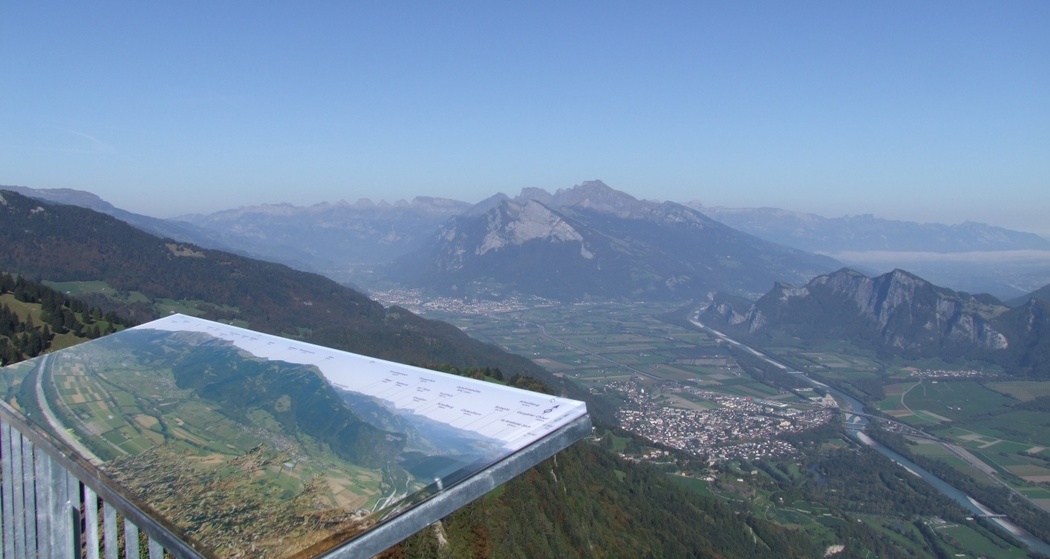 Aussichtsplattform Pizalun