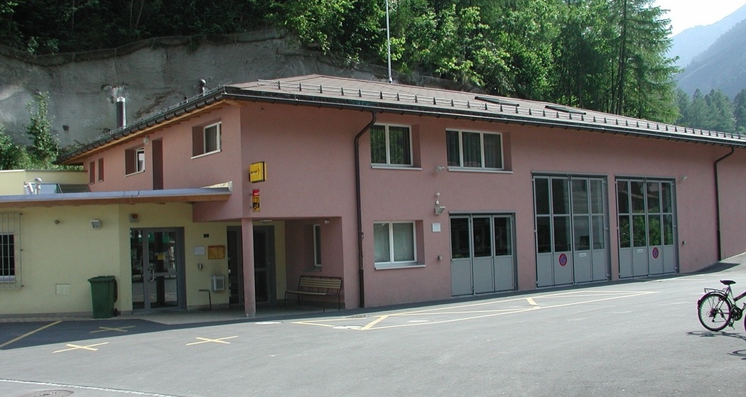 Mehrzweckgebäude Alpina