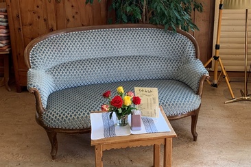 Couch vom Café La Sala in Rueun