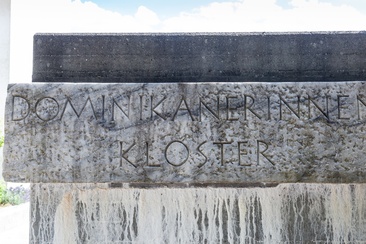 Gedenkstein des Klosters in Ilanz