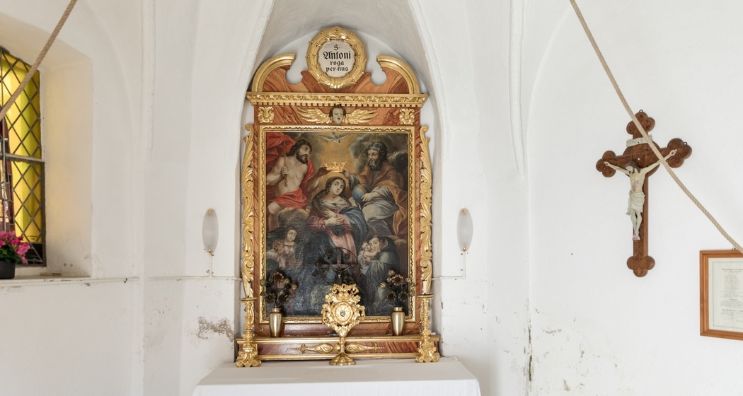 Inneneinrichtung der Kapelle St. Antonius von Padua in Ruschein