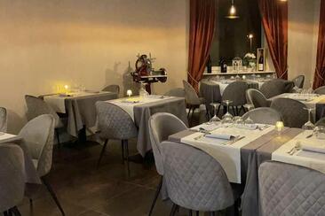 la sala ristorante dell'albergo Stazione