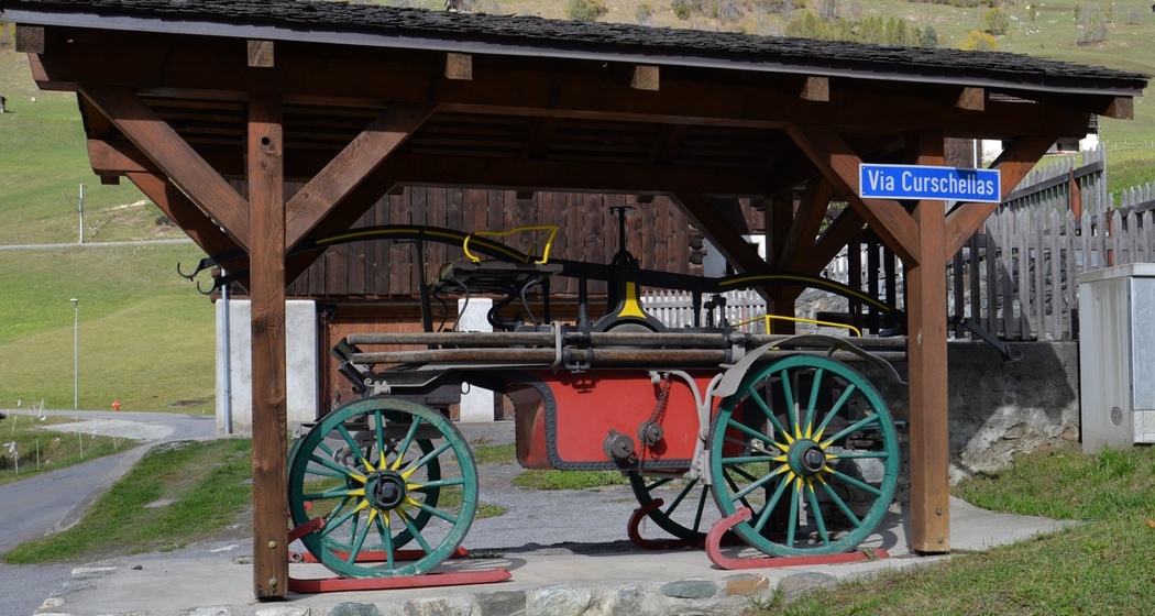 Aufnahme der alten Wasserpumpe in Cumpadials