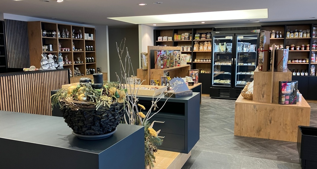 Eri's Hock Butia (oua_76019229_image)