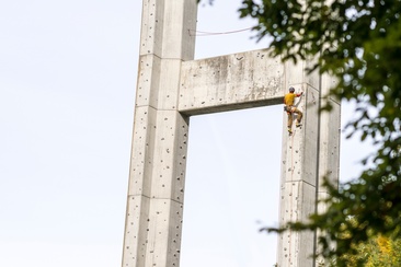 Sunniberg Climbing (oua_76047681_image)