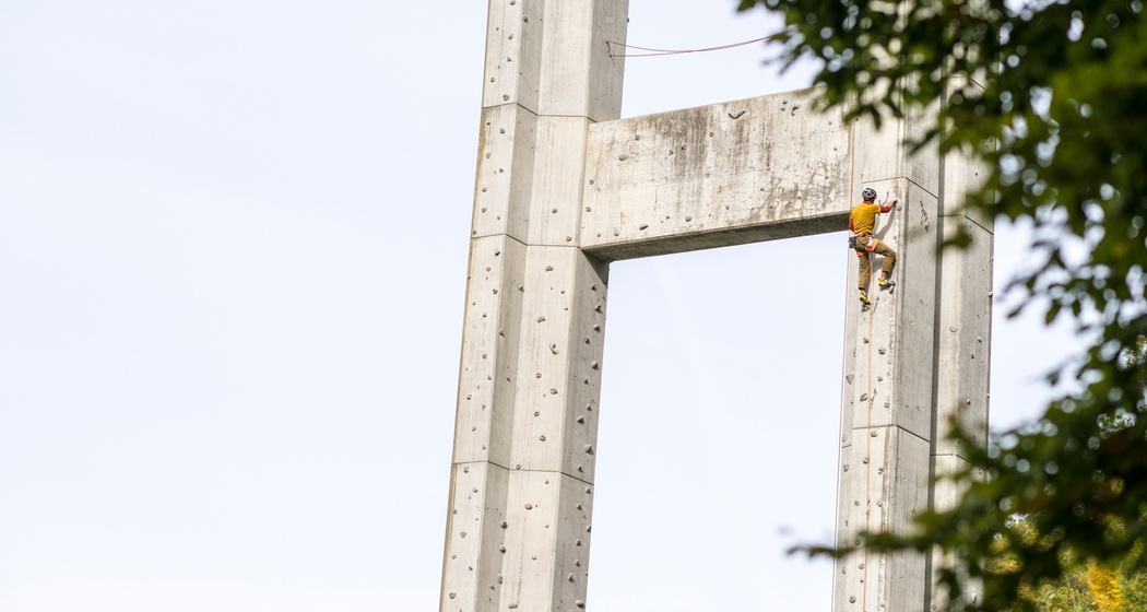Sunniberg Climbing (oua_76047681_image)