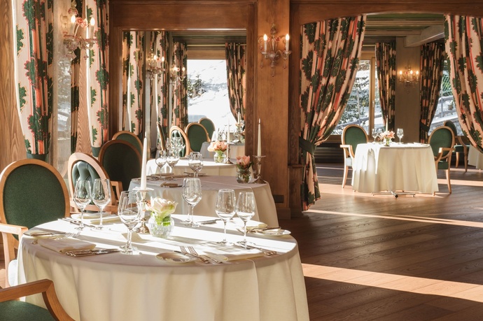 GrandRestaurant-5_zugeschnitten