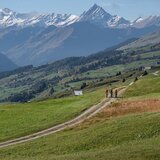 On the way with Piz Terri as a neighbor