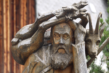 Statue Pater Alexander Lozza