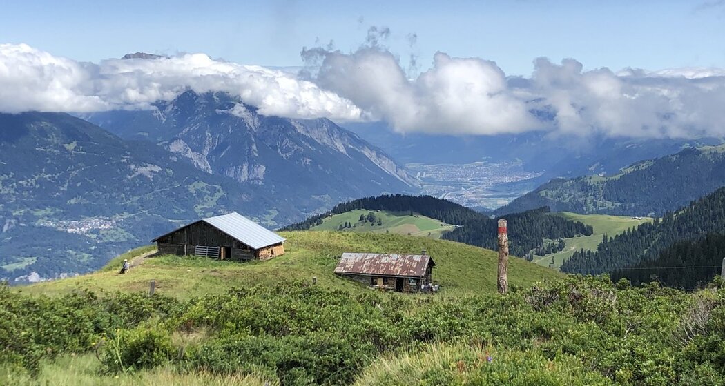 Die Dutjer Alp. Ein einmaliger Aussichtspunkt.
