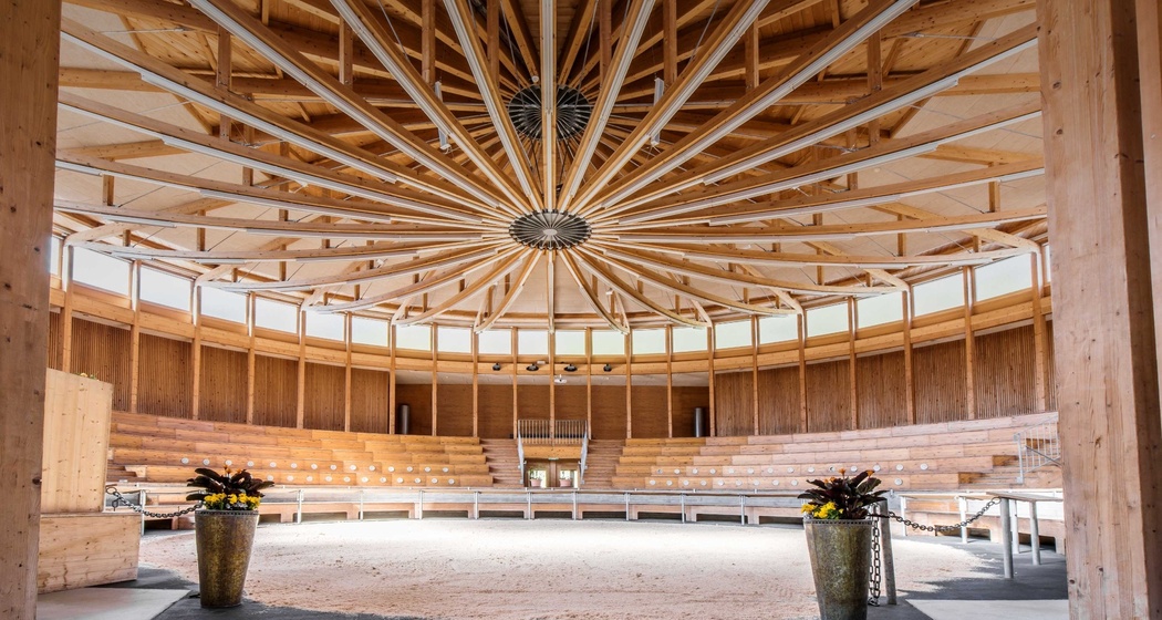 Die Arena der Bündner Arena Cazis