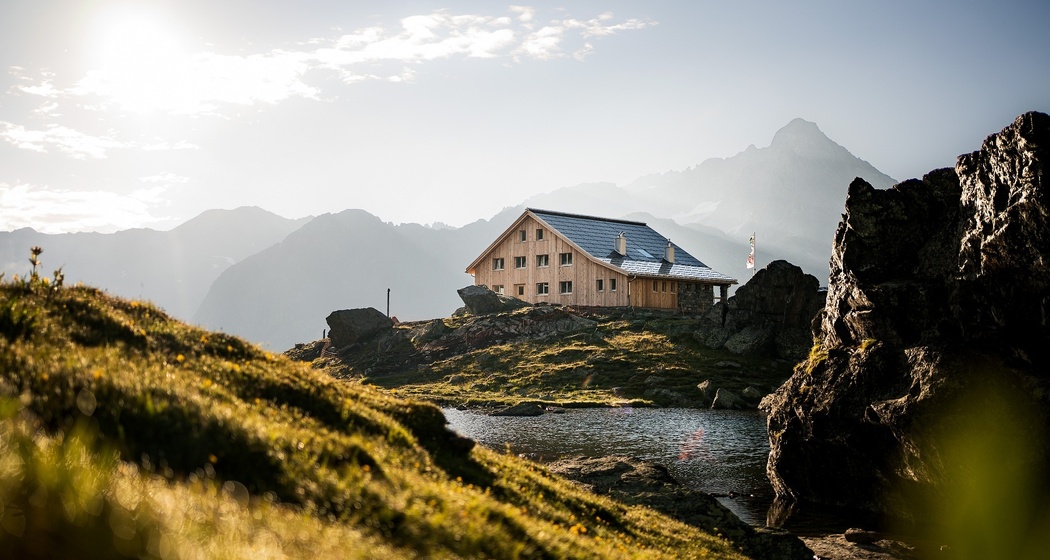 Alpine Hüttenwanderung Kesch-Trek (Etappe 2) (oua_78173403_image)