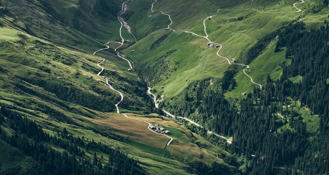 Peiltal taleinwärts