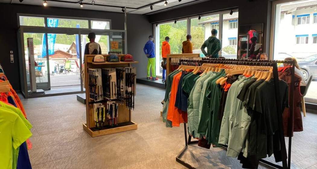 Mountainshop Aventüras – Zernez (oua_78203041_image)