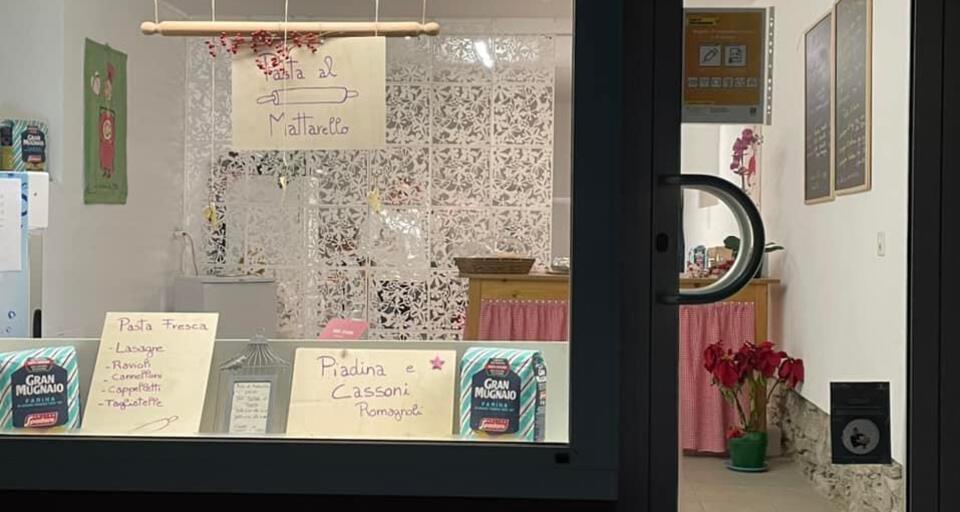 La facciata del negozio