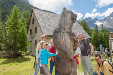Esposizione sull’orso S-charl (oua_78853879_image)