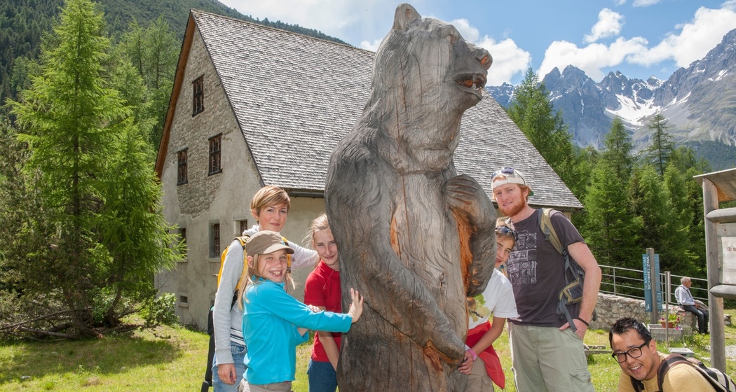 Bärenausstellung S-charl (oua_78853879_image)