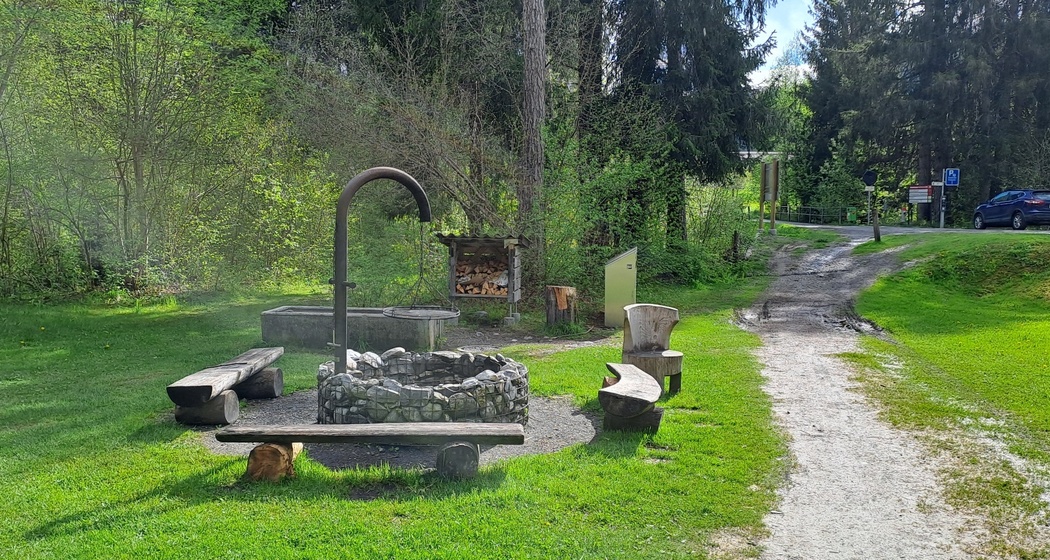 Feuerstelle Trin Mulin (La Banna) (oua_79063428_image)