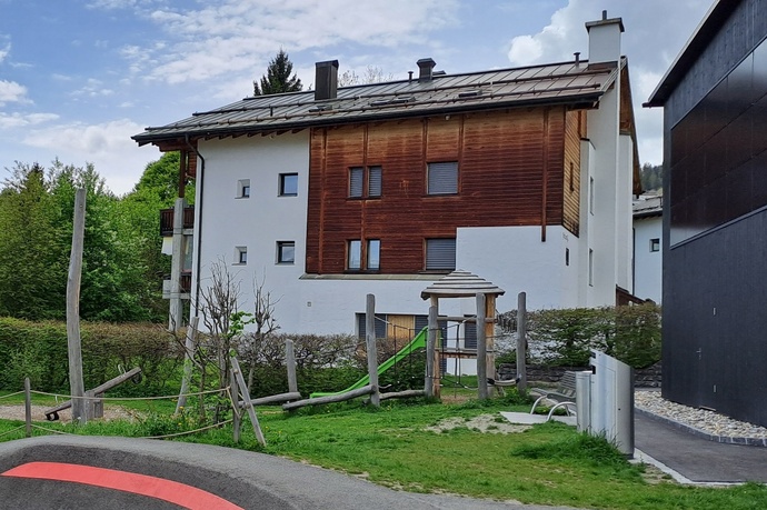 Fontana d'acqua Scuola Flims (oua_79065575_image)