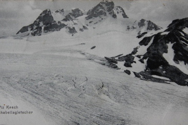 The Porchabella Glacier and the Kesch Hut around 1900.