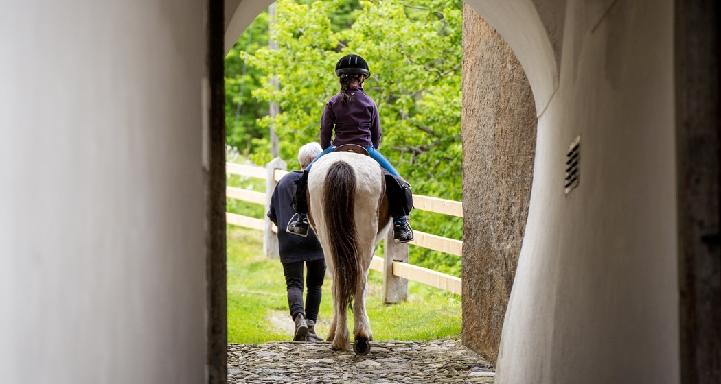 Auf Isländern durch Splügen