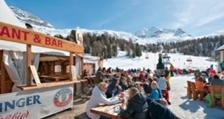 Hossa Bar (oua_82356356_image)