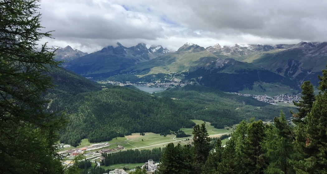 Sitzbänke Panoramaweg Muottas-Muragl - Alp Languard (oua_82357300_image)