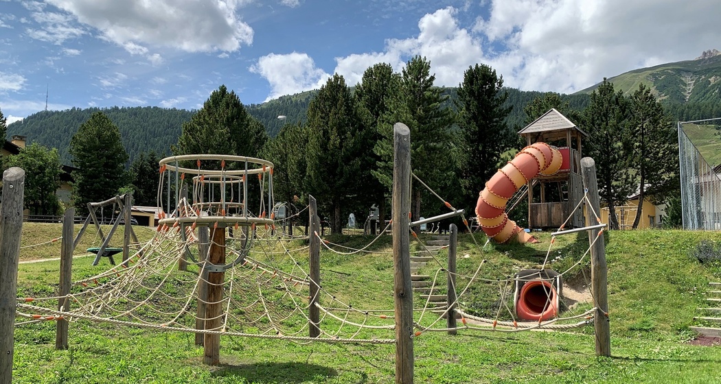 Kinderspielplatz Punt Schlattain (oua_82358148_image)