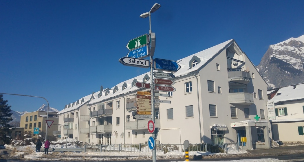 Restaurant & Weinstube Alpenrose