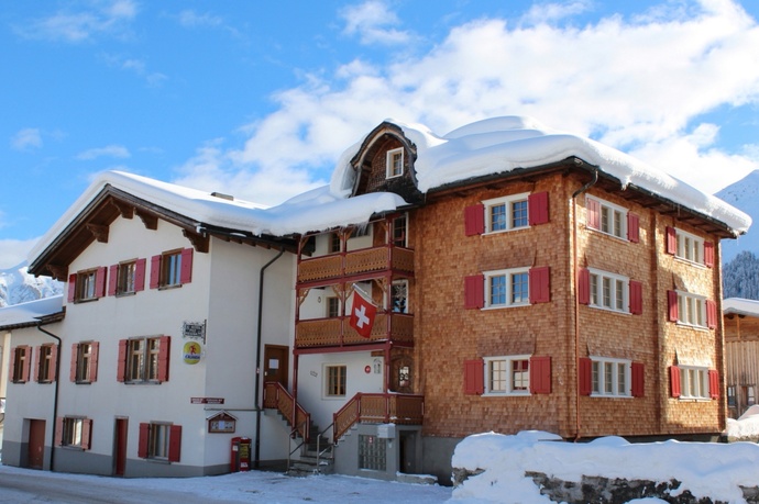 Hotel Pèz Regina - Winteransicht