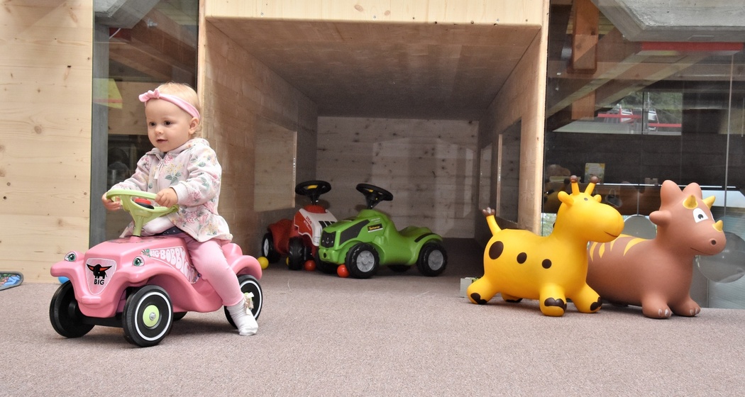 Entdecke Flurins Abenteuerland (oua_83125111_image)