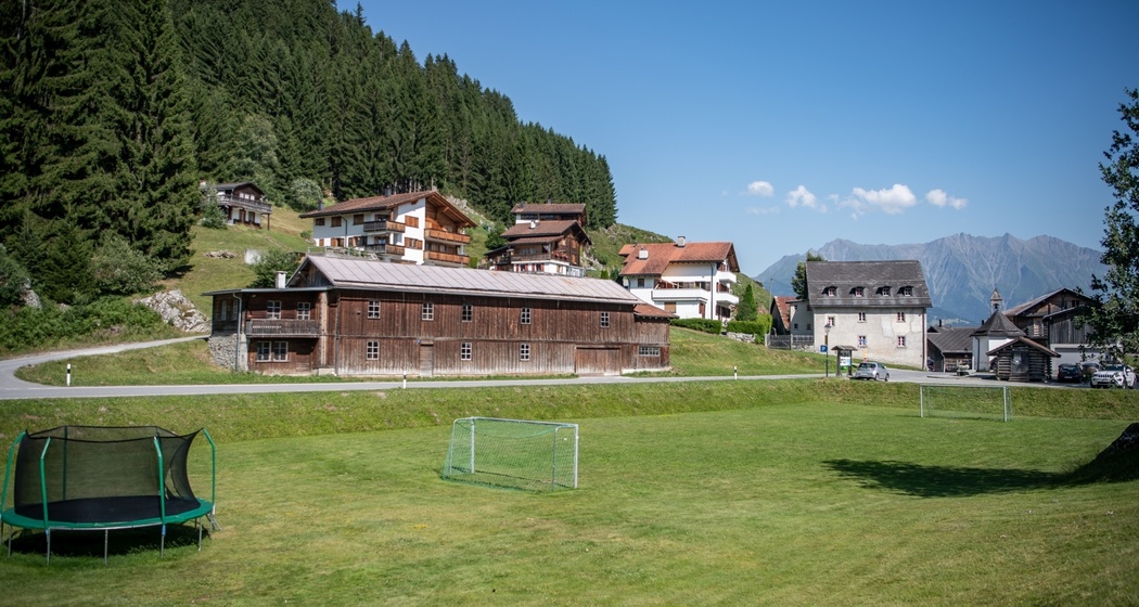 Spielplatz Tuf, Siat (oua_83127560_image)