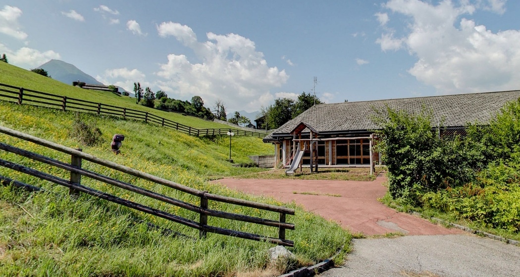 Spielplatz Schulhaus, Pitasch (oua_85002241_image)