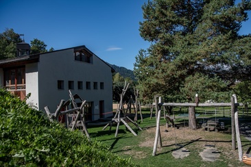 School playground, Sevgein (oua_85002384_image)