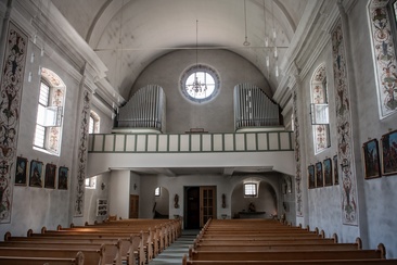 Katholische Pfarrkirche Sogn Andriu (St. Andreas), Rueun (oua_85007388_image)