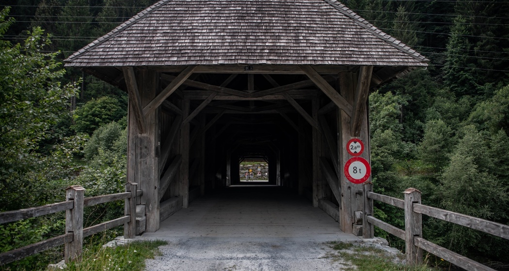 Holzbrücke, Rueun (oua_85460373_image)
