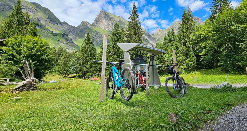 E-Bike-Ladestation Sennis Alp