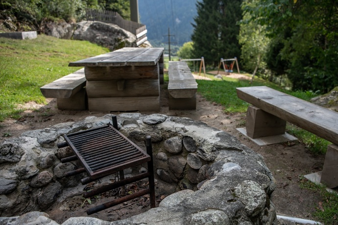 Das Foto zeigt den Grillplatz Plaun Salter
