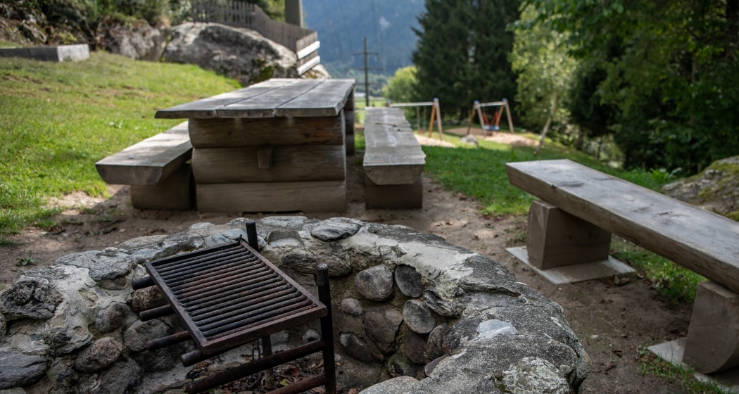 Das Foto zeigt den Grillplatz Plaun Salter