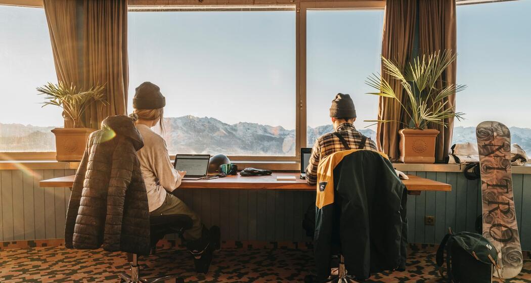 GALAAXY Workspace: The Bridge (oua_86316560_image)