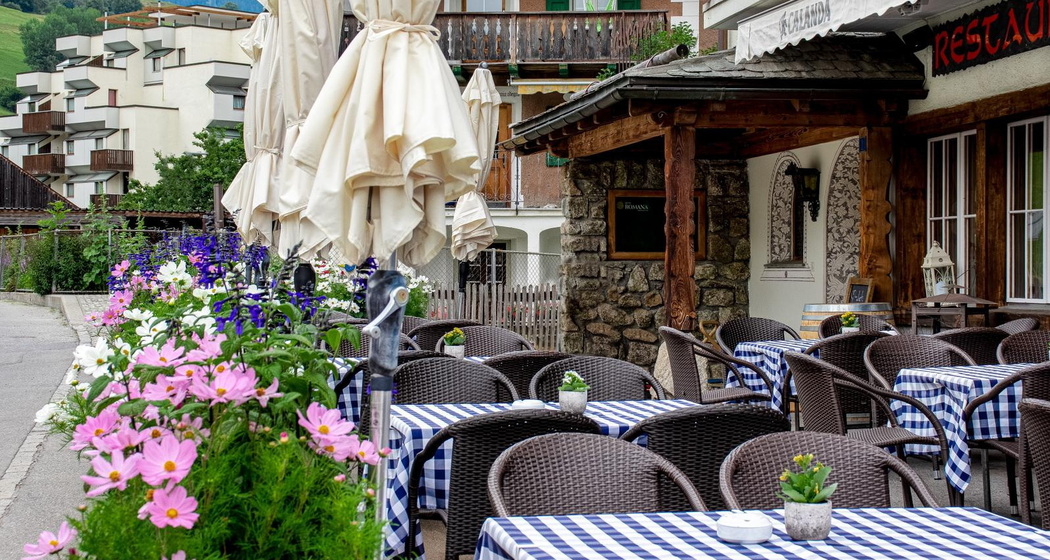 Tgesa Romana (oua_87917339_image)