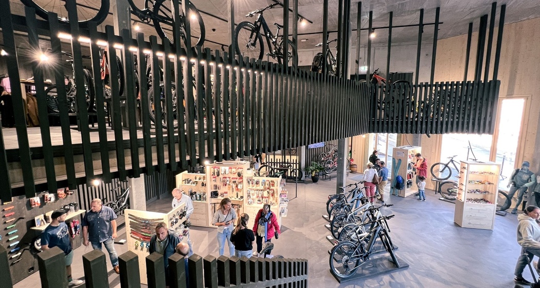 Der Shop der Sportwerkstatt STORY Thusis