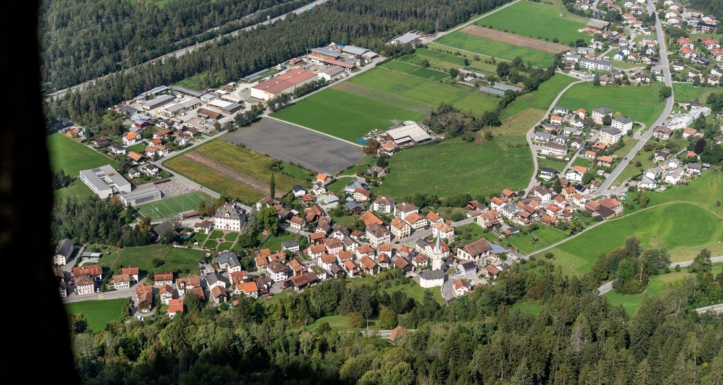 Sils i.D. vom Aussichtspunkt Crap Carschenna