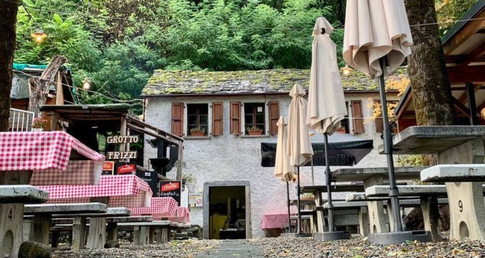 Grotto Frizzi (oua_88450018_image)