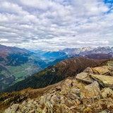 Aussicht vom Piz Giarsinom Richtung Scuol