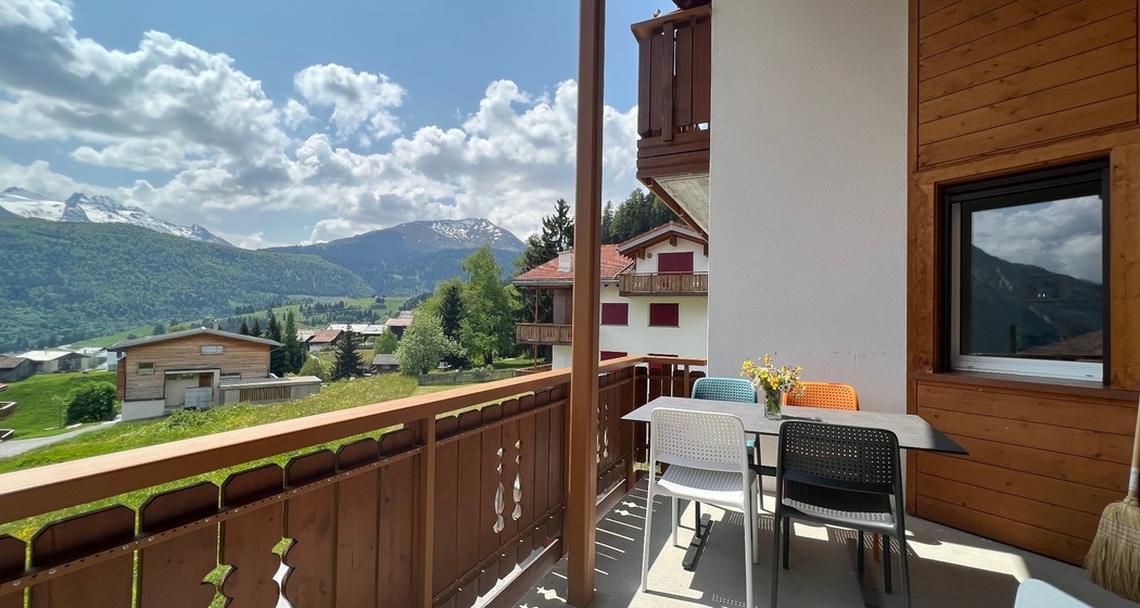 Aussenansicht Sommer