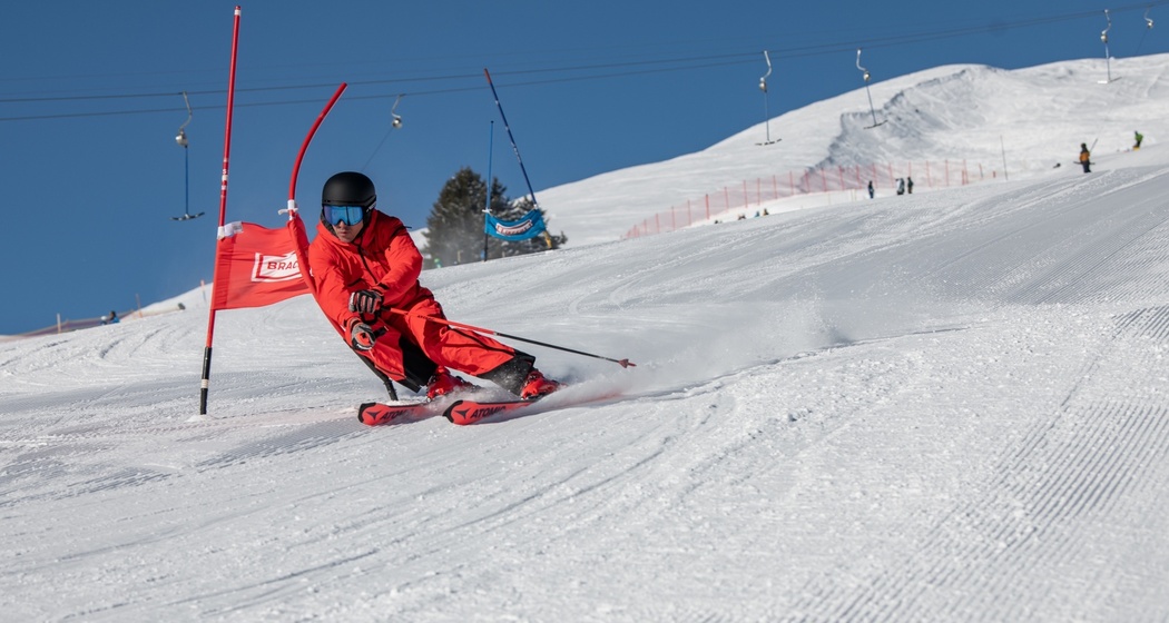Carlo Janka auf der Skimovie Piste im Skigebiet BWA