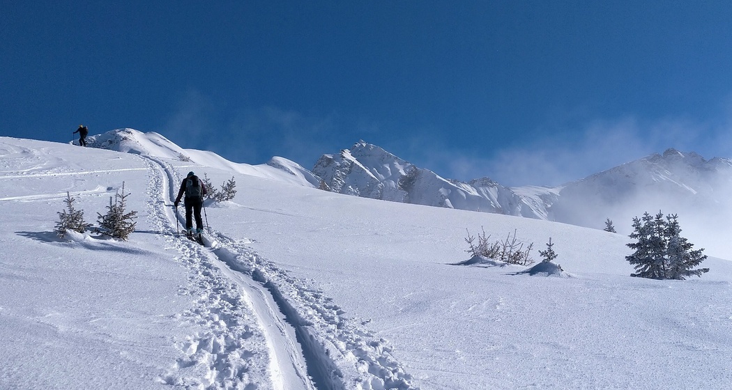 Aufstieg zwischen der Alp da Riein und der Cauma