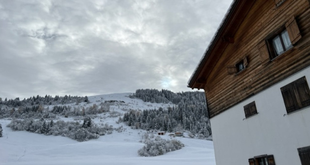Ferienwohnung Alpatli, Obersaxen-Miraniga - Ansicht Winter