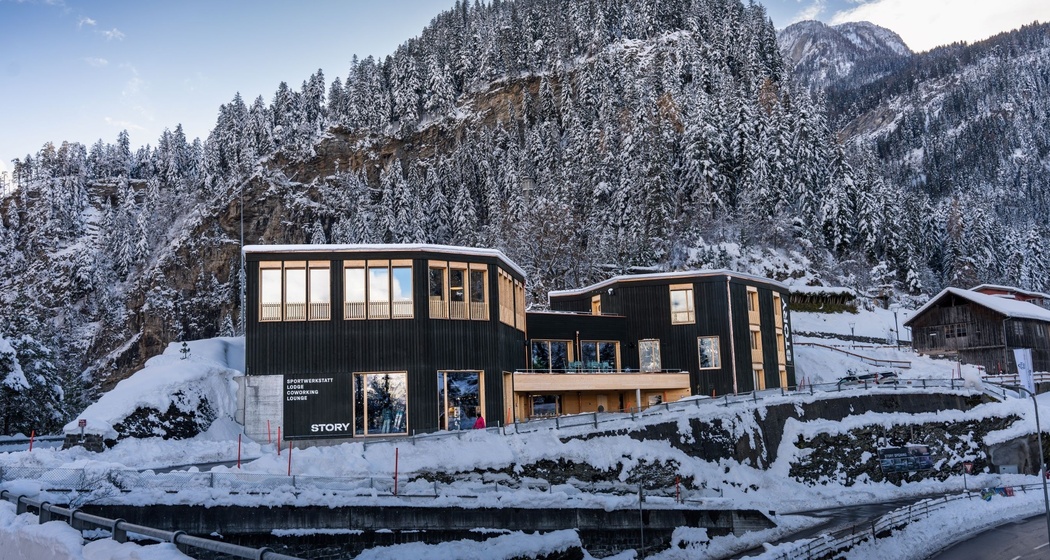 STORY Thusis im Winter